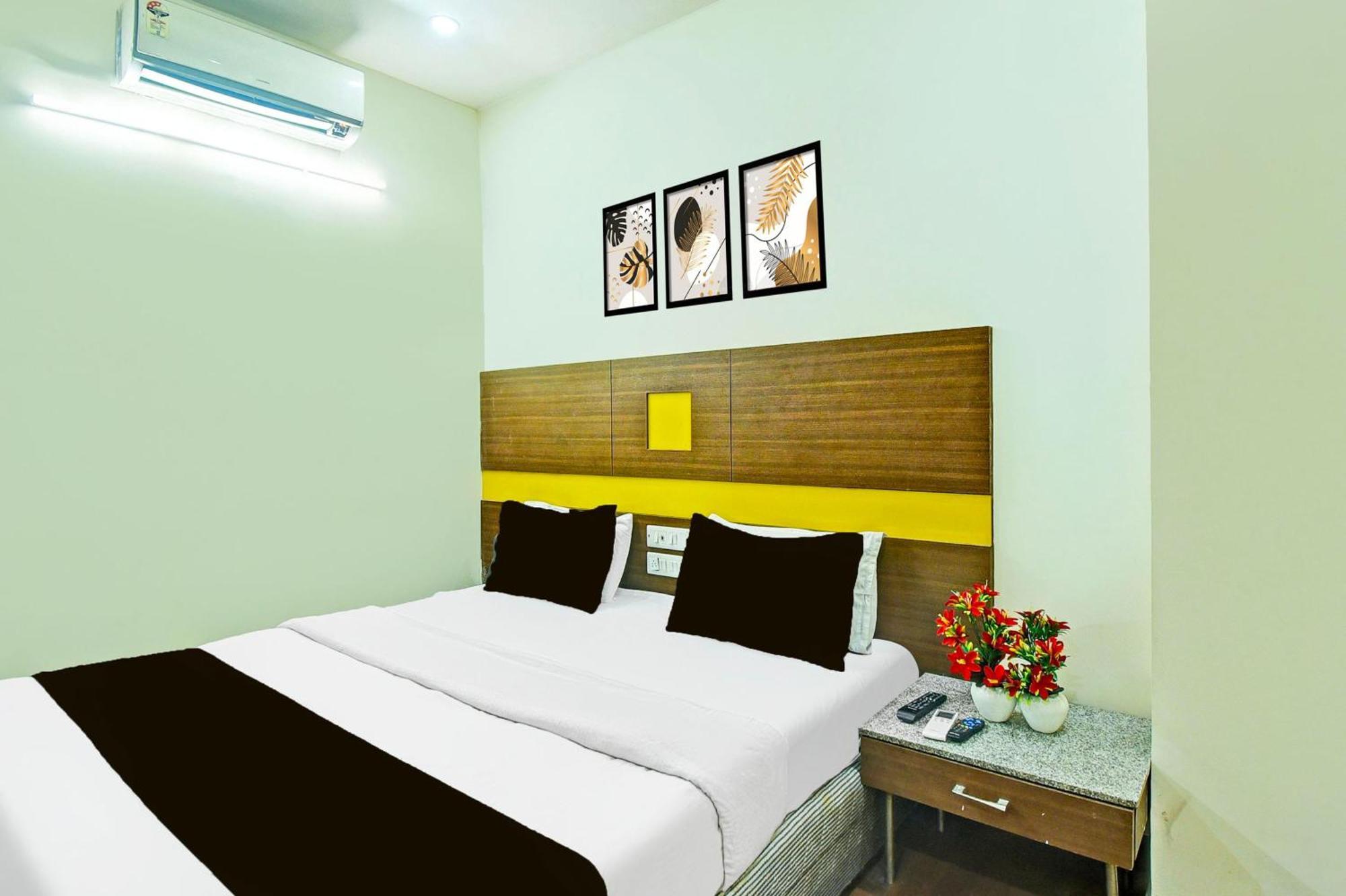 Super Townhouse Amrapali Circle Formerly Hotel Aqua Джайпур Екстериор снимка